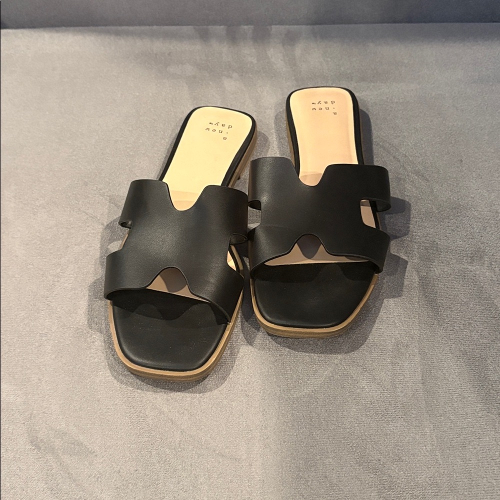 a new day Black Sandals